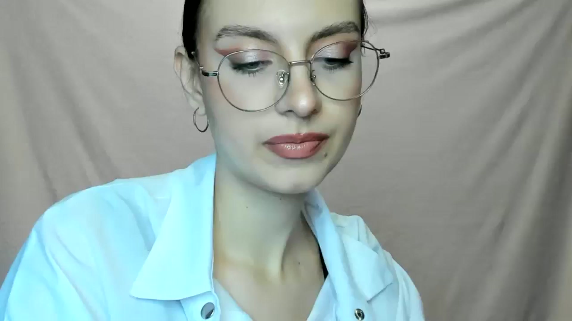 Gallery image thumbnail from StasyaSoul's myfreecams stream on, 01/05/2025, 12:21 image 19 of 20