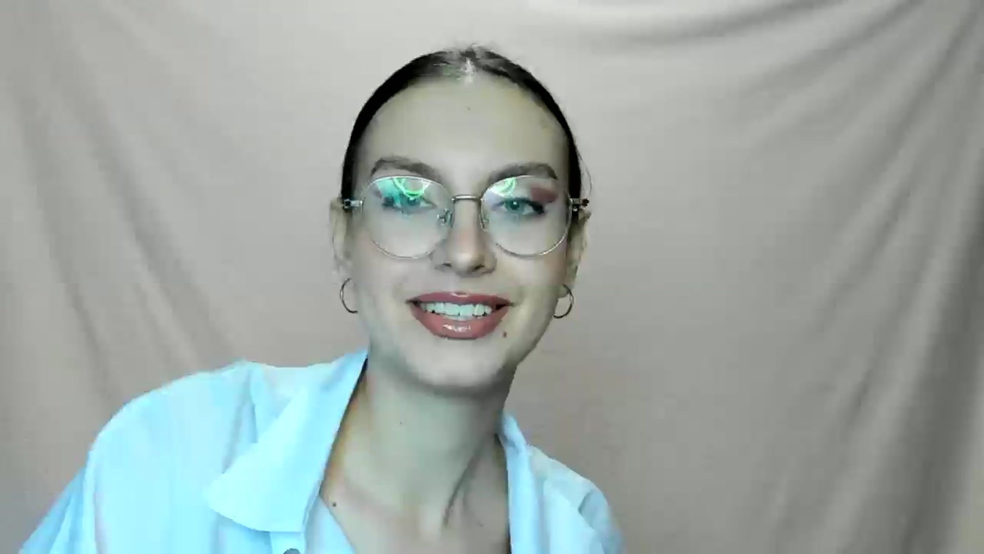 Gallery image thumbnail from StasyaSoul's myfreecams stream on, 01/05/2025, 12:21 image 15 of 20