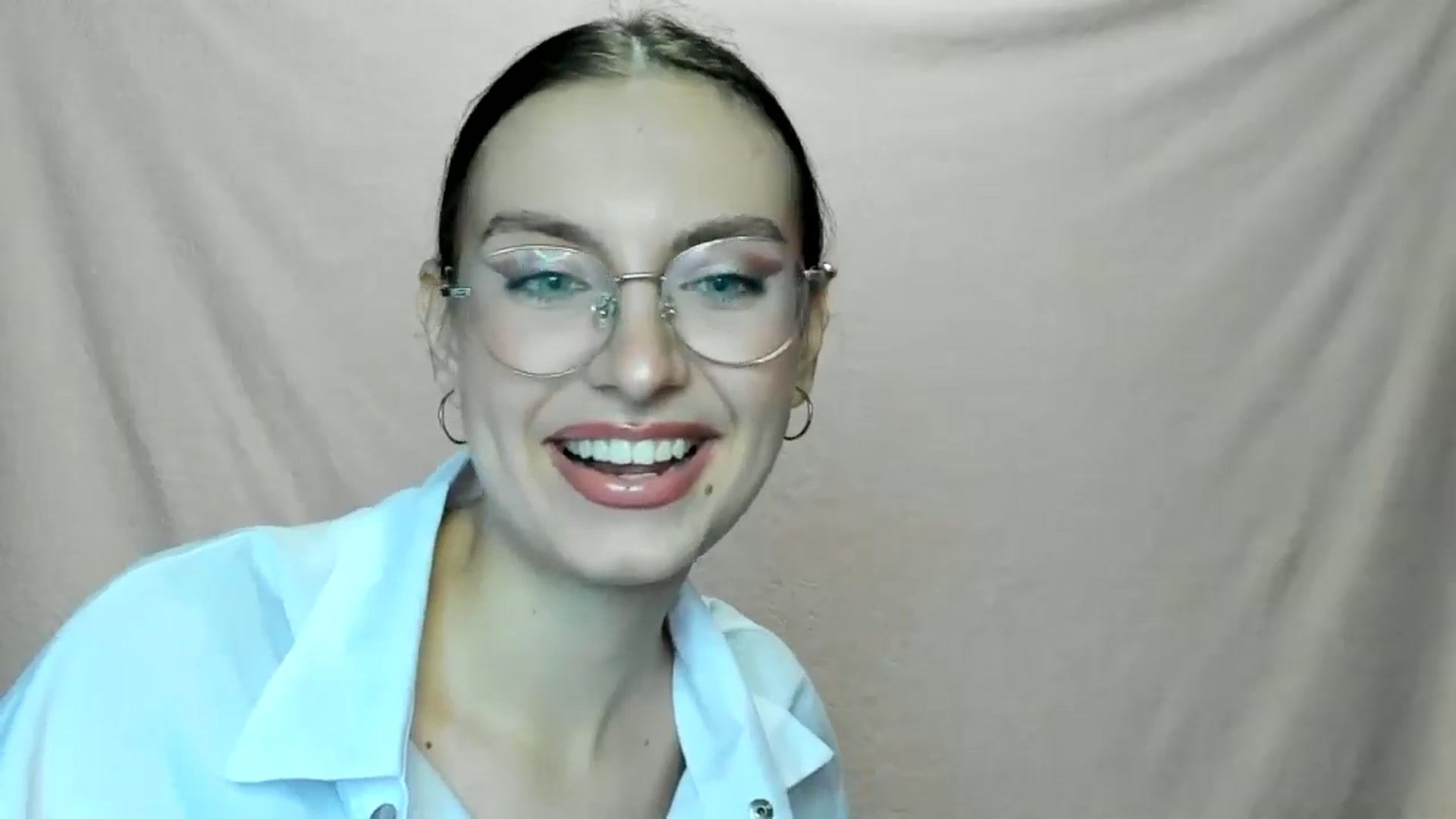 Gallery image thumbnail from StasyaSoul's myfreecams stream on, 01/05/2025, 12:51 image 17 of 20