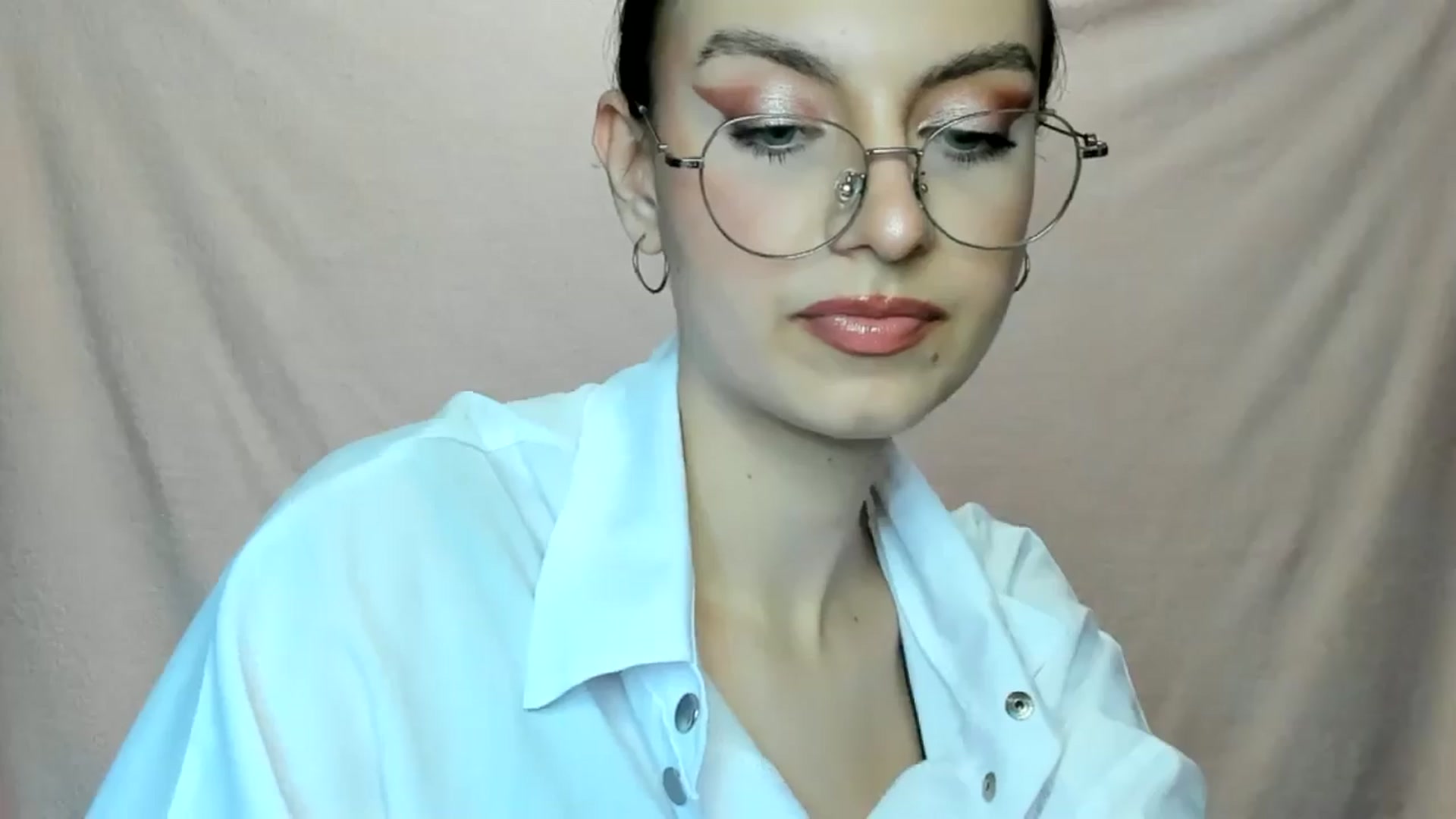 Gallery image thumbnail from StasyaSoul's myfreecams stream on, 01/05/2025, 12:51 image 6 of 20