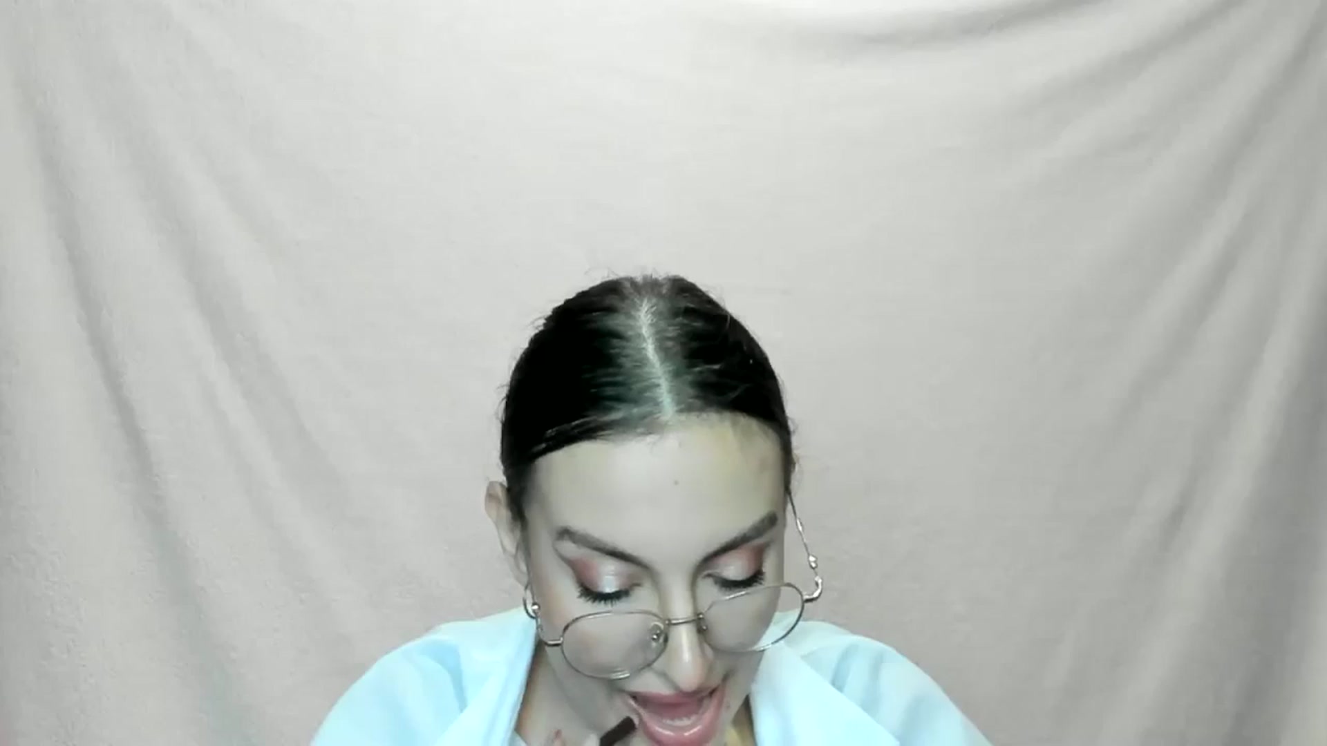 Gallery image thumbnail from StasyaSoul's myfreecams stream on, 01/05/2025, 13:15 image 19 of 20