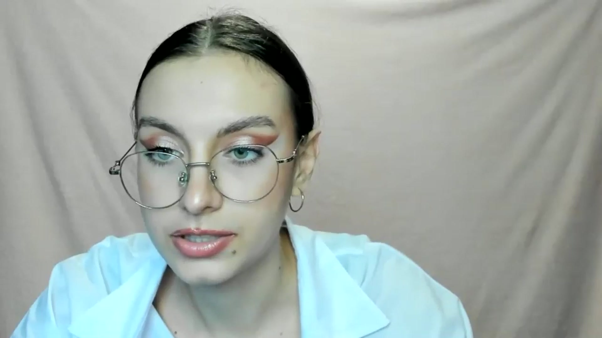 Gallery image thumbnail from StasyaSoul's myfreecams stream on, 01/05/2025, 13:15 image 8 of 20