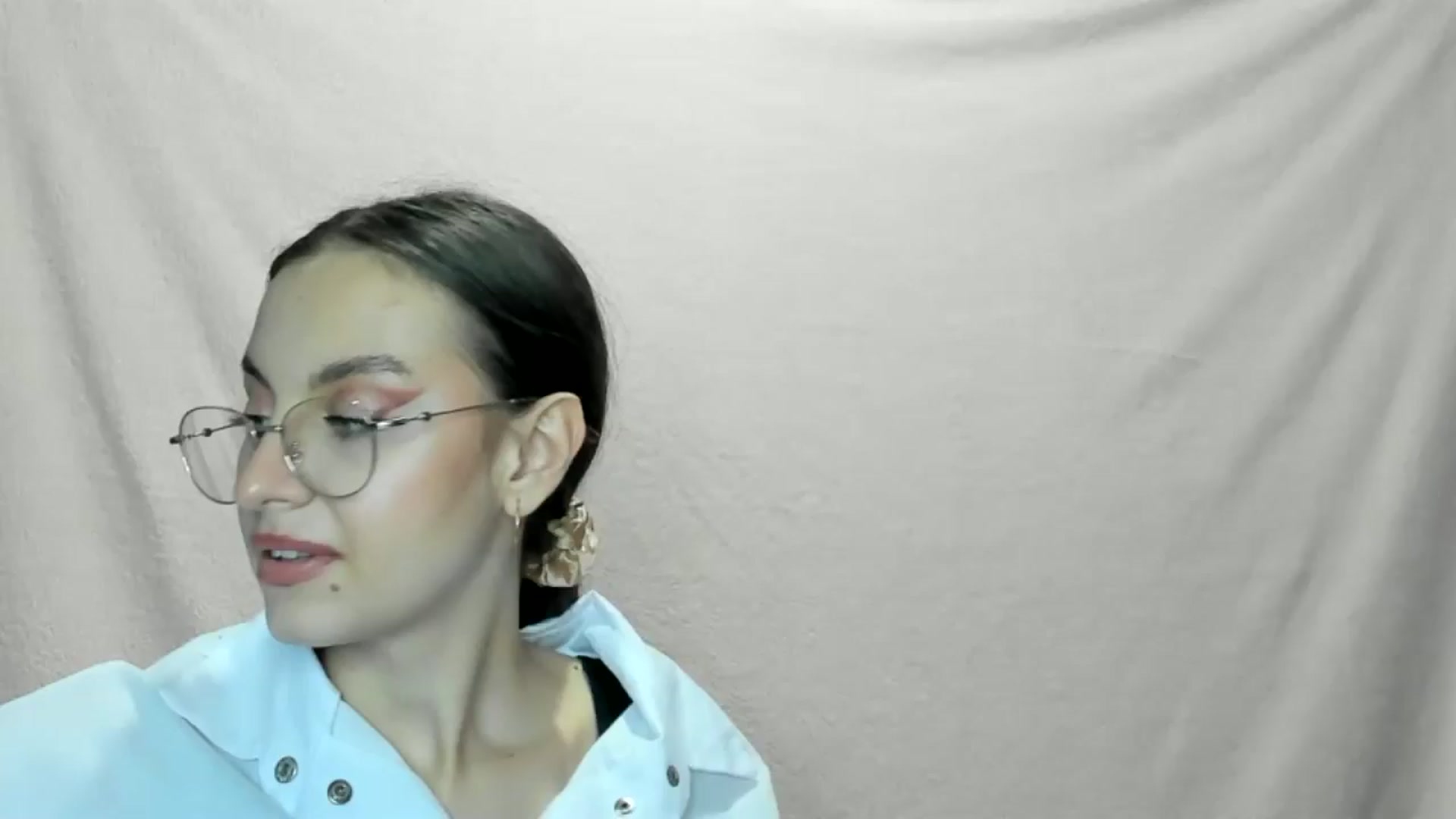 Gallery image thumbnail from StasyaSoul's myfreecams stream on, 01/05/2025, 14:24 image 8 of 20