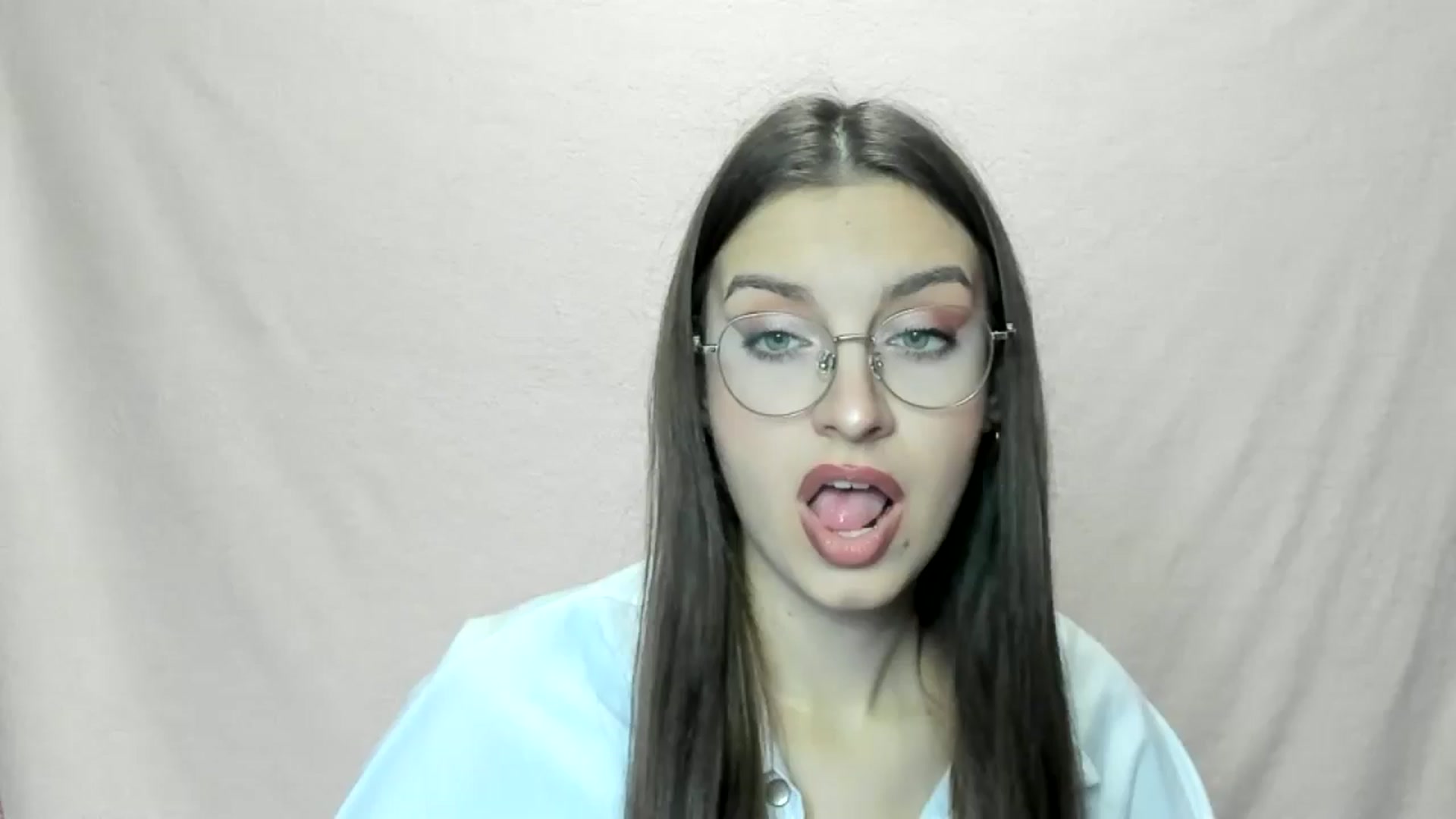 Gallery image thumbnail from StasyaSoul's myfreecams stream on, 01/07/2025, 12:02 image 18 of 20