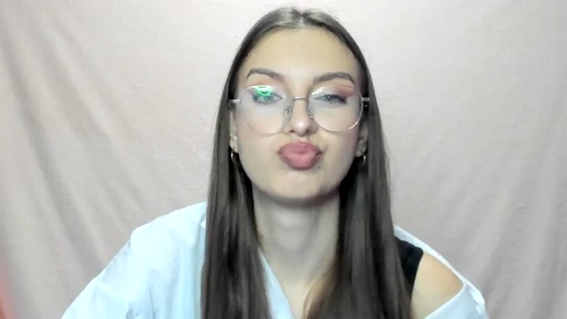 Gallery image thumbnail from StasyaSoul's myfreecams stream on, 01/07/2025, 13:59 image 18 of 20