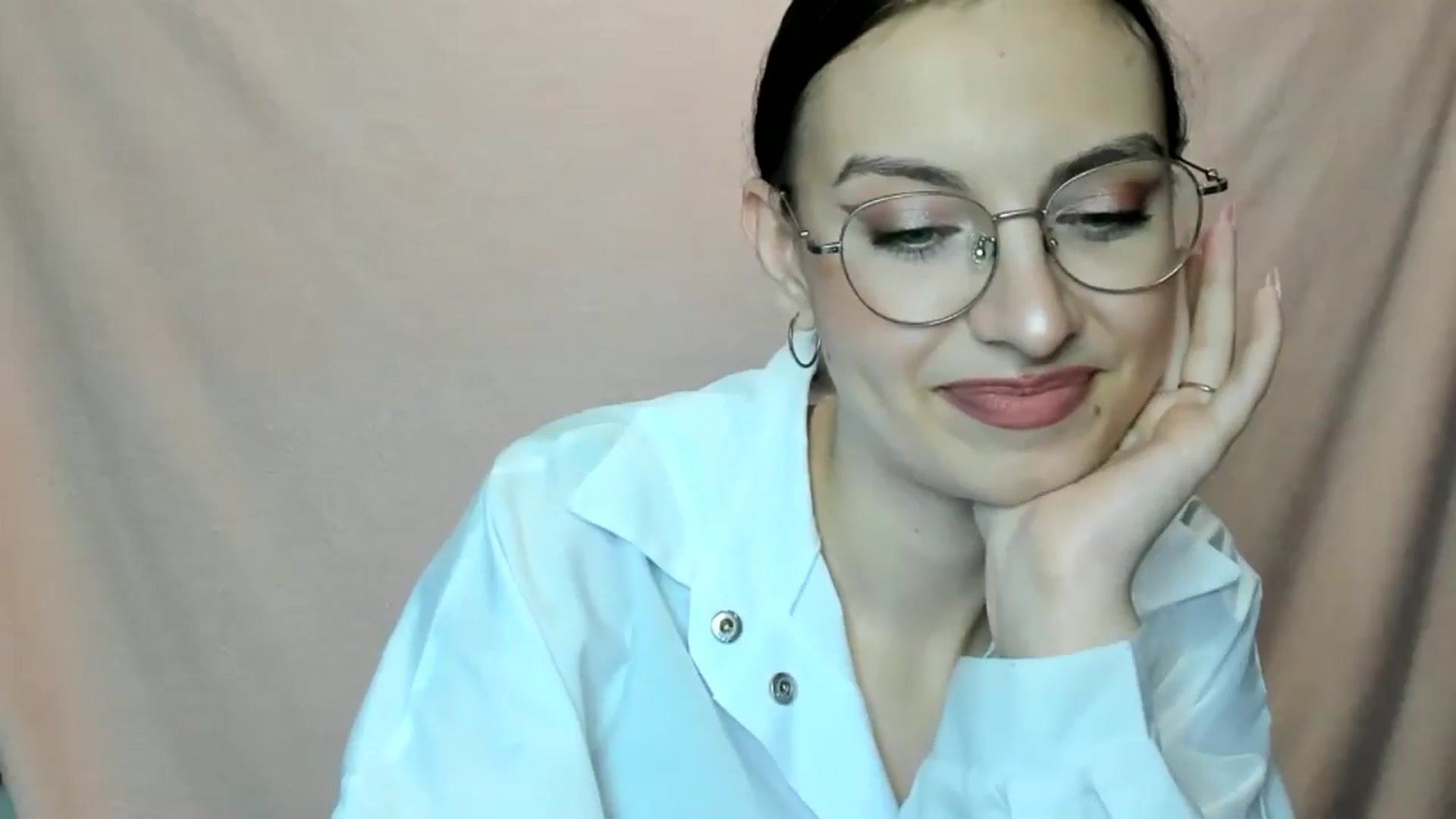 Gallery image thumbnail from StasyaSoul's myfreecams stream on, 01/08/2025, 11:52 image 18 of 20