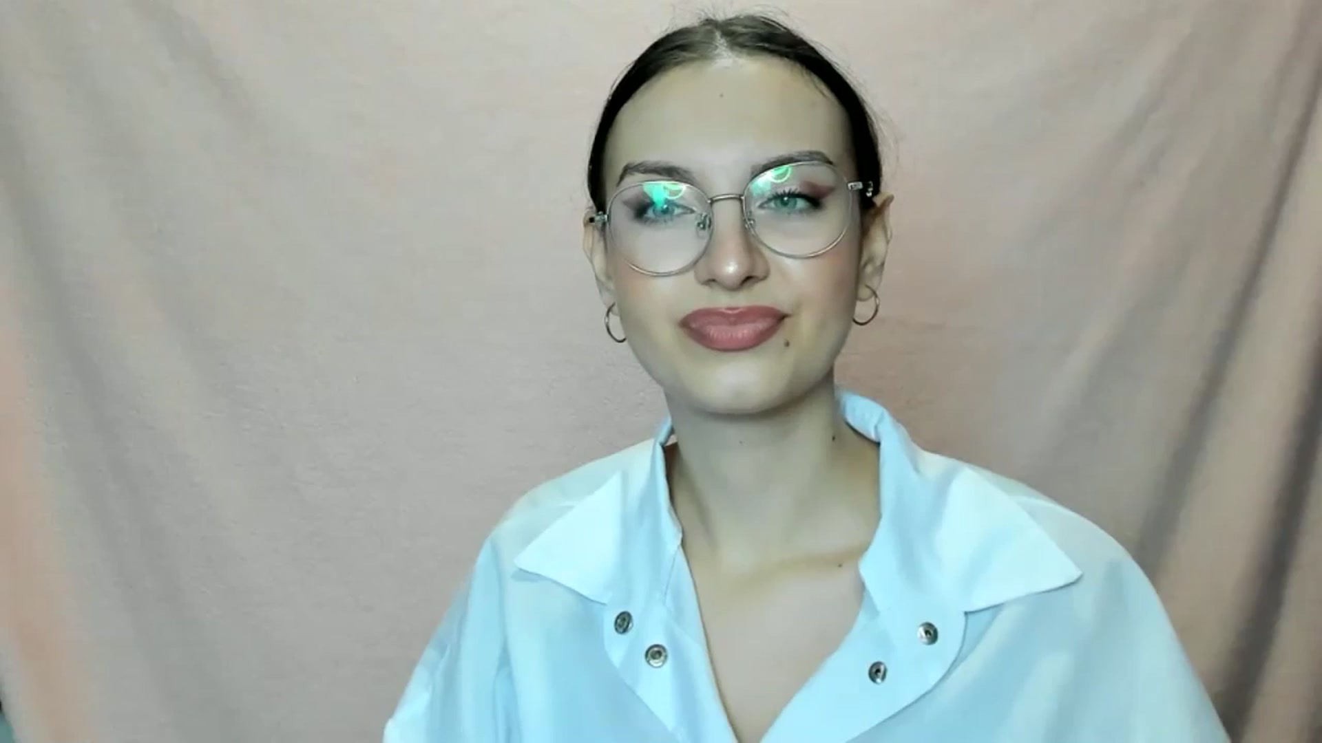 Gallery image thumbnail from StasyaSoul's myfreecams stream on, 01/08/2025, 11:52 image 16 of 20