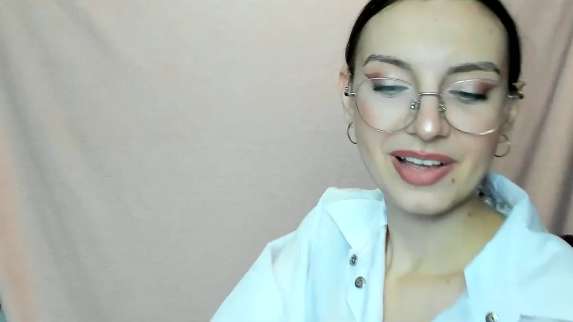 Gallery image thumbnail from StasyaSoul's myfreecams stream on, 01/08/2025, 11:52 image 11 of 20