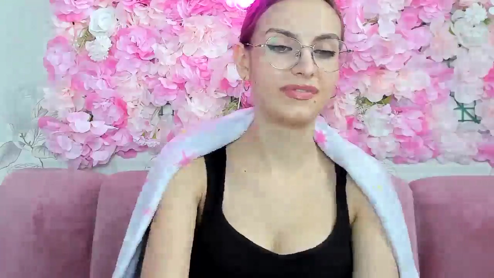 Gallery image thumbnail from StasyaSoul's myfreecams stream on, 01/10/2025, 11:36 image 19 of 20