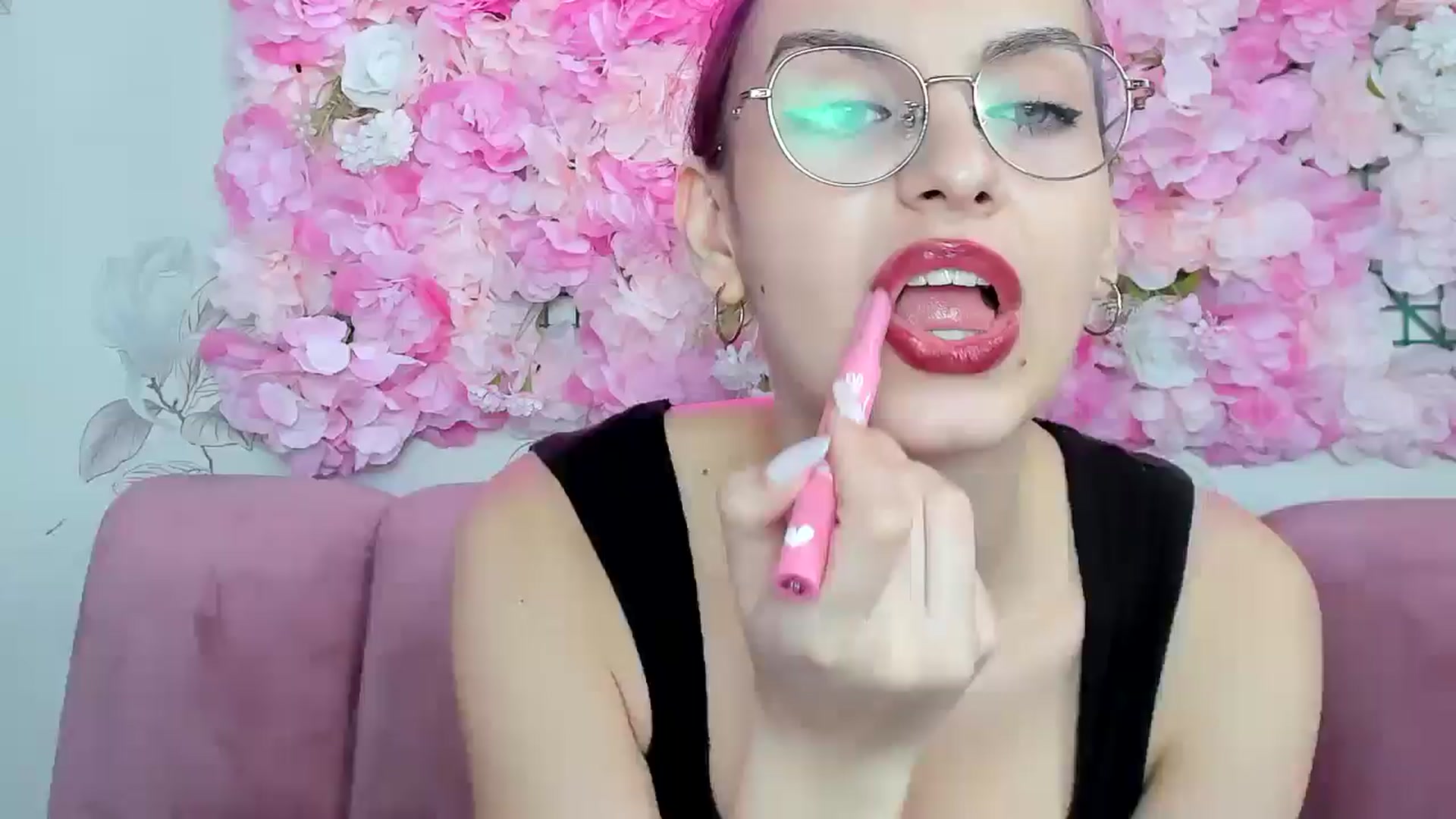 Gallery image thumbnail from StasyaSoul's myfreecams stream on, 01/10/2025, 13:29 image 1 of 20