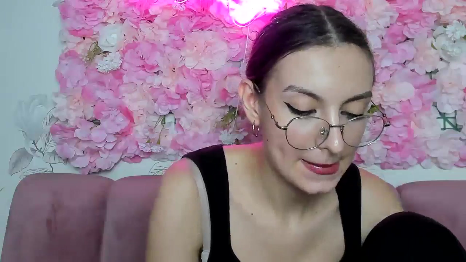 Gallery image thumbnail from StasyaSoul's myfreecams stream on, 01/10/2025, 16:00 image 20 of 20
