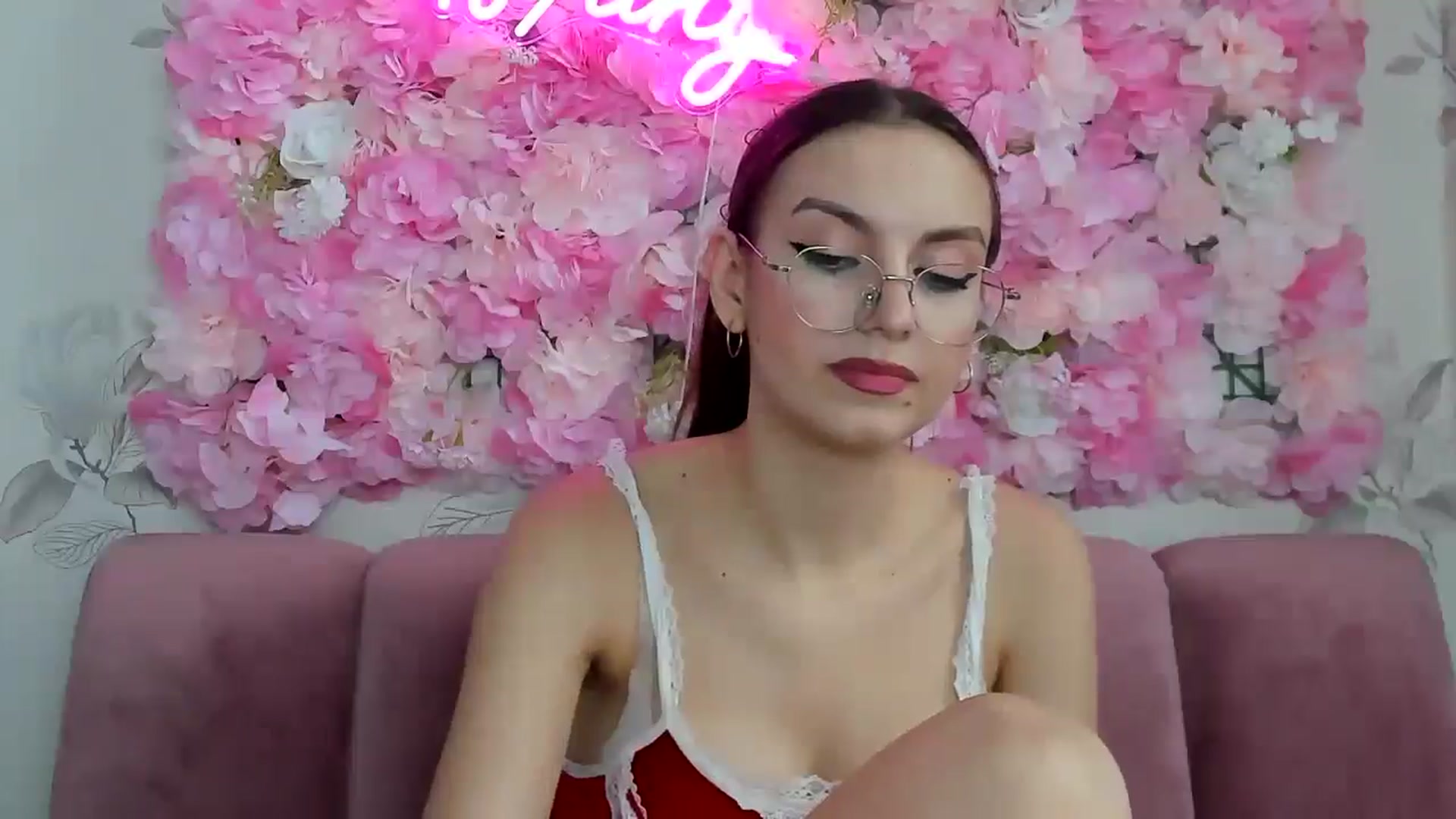 Gallery image thumbnail from StasyaSoul's myfreecams stream on, 01/12/2025, 12:33 image 3 of 20