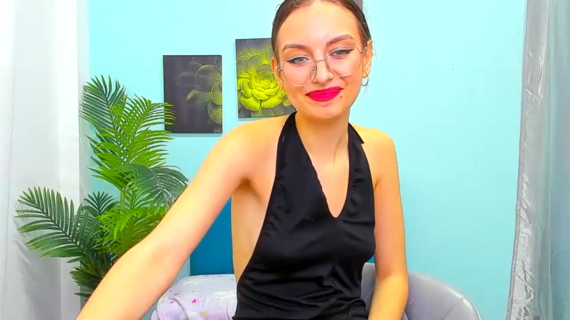 Gallery image thumbnail from StasyaSoul's myfreecams stream on, 01/14/2025, 16:53 image 7 of 20
