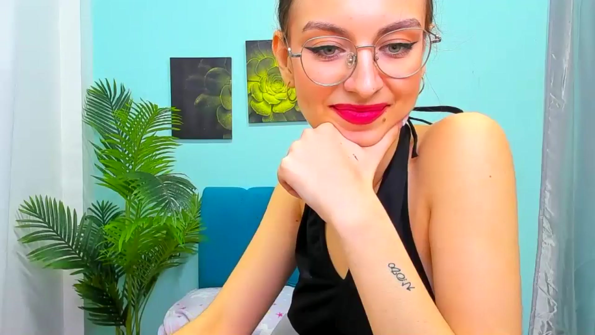 Gallery image thumbnail from StasyaSoul's myfreecams stream on, 01/14/2025, 16:53 image 14 of 20