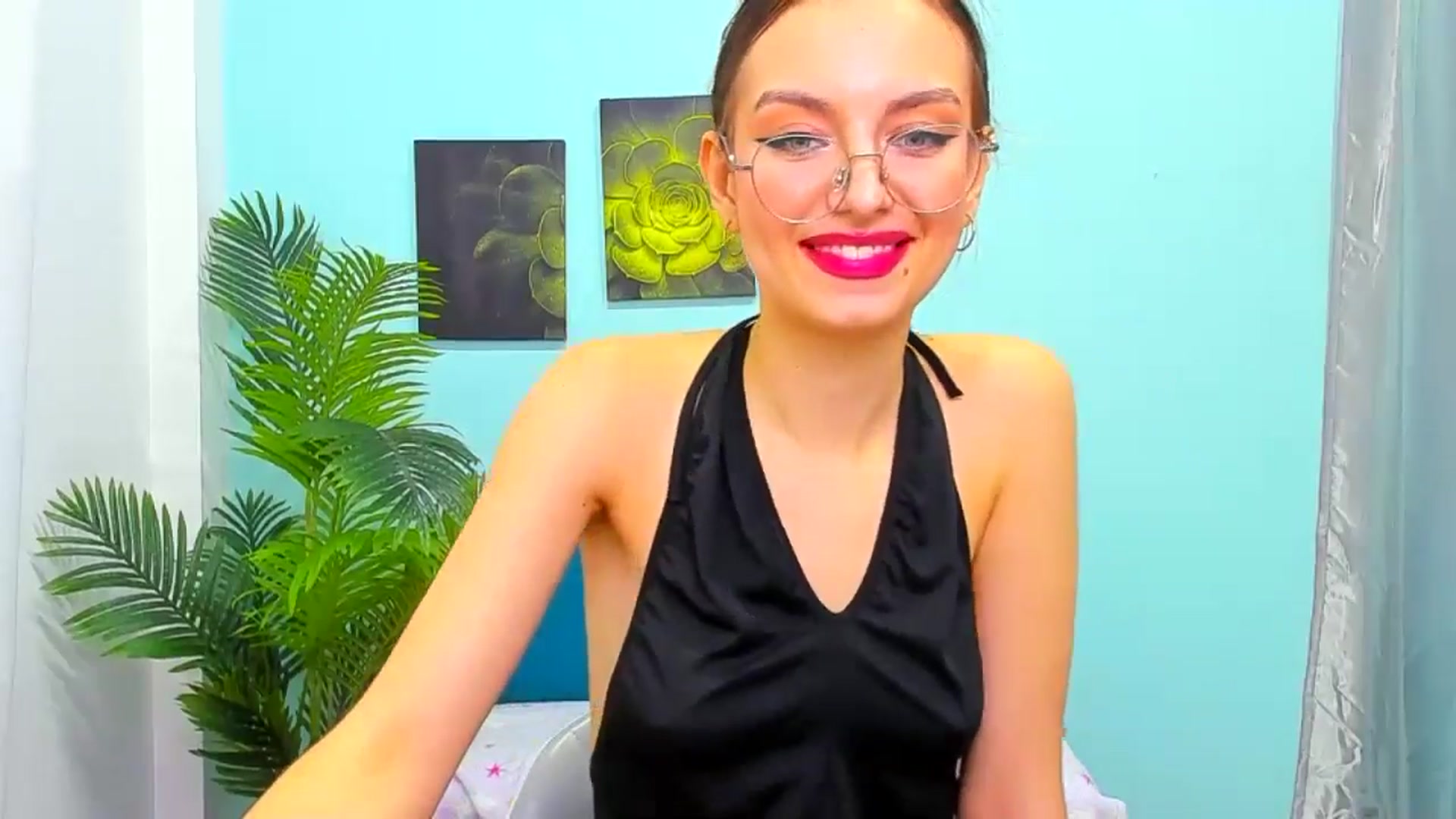 Gallery image thumbnail from StasyaSoul's myfreecams stream on, 01/14/2025, 16:53 image 18 of 20