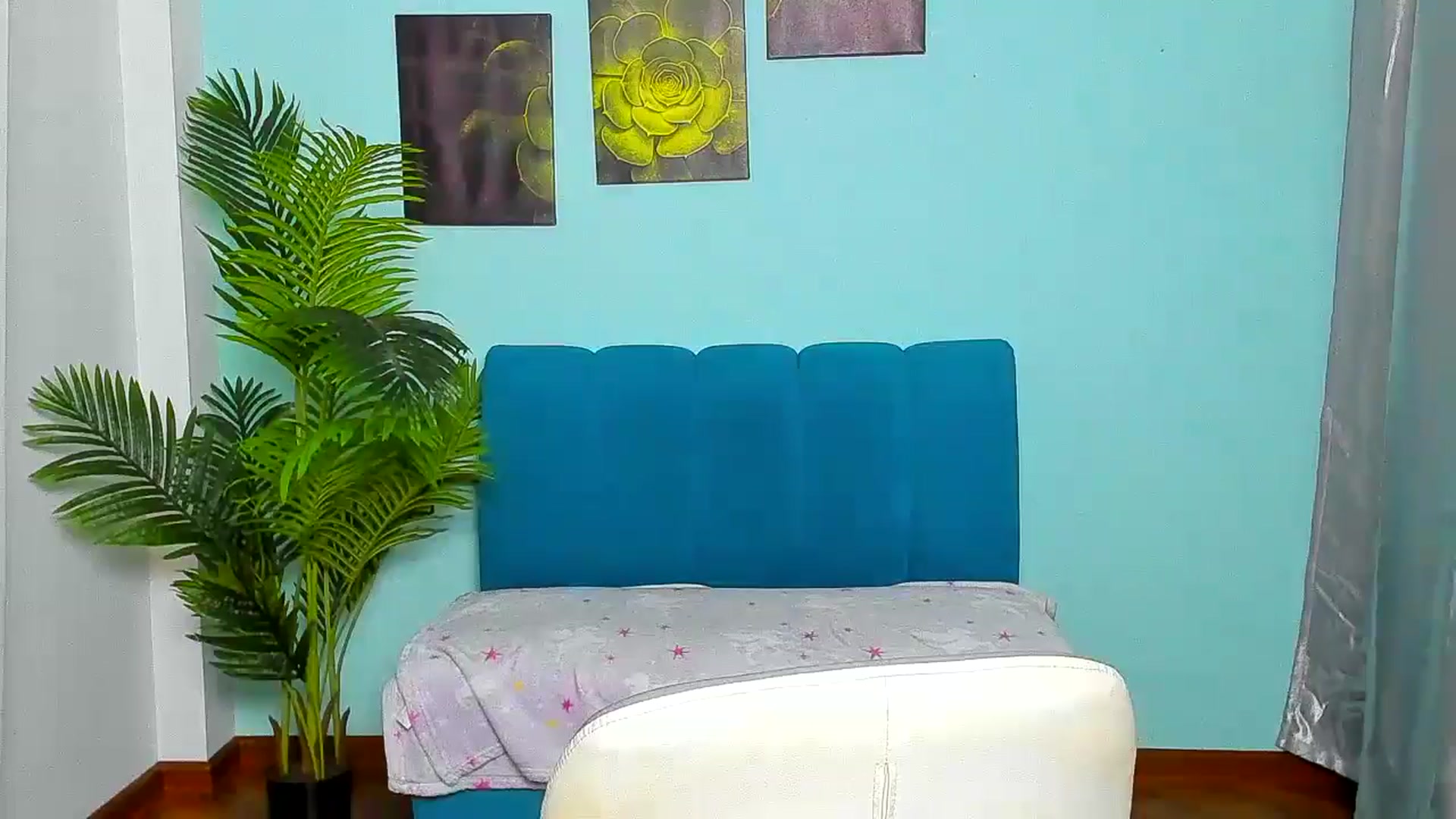 Gallery image thumbnail from StasyaSoul's myfreecams stream on, 01/14/2025, 18:00 image 7 of 20