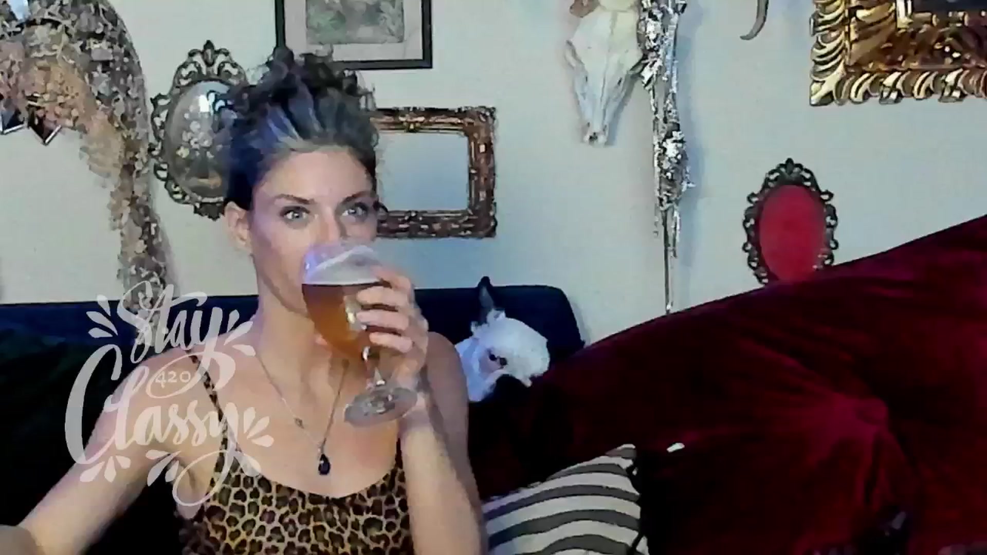 Gallery image thumbnail from Stay420classy's myfreecams stream on, 04/21/2025, 11:56 image 10 of 20