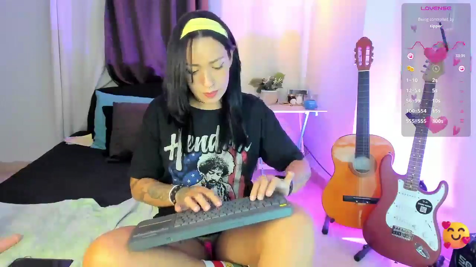 Gallery image thumbnail from Steamy_julia's myfreecams stream on, 04/10/2025, 22:43 image 8 of 20