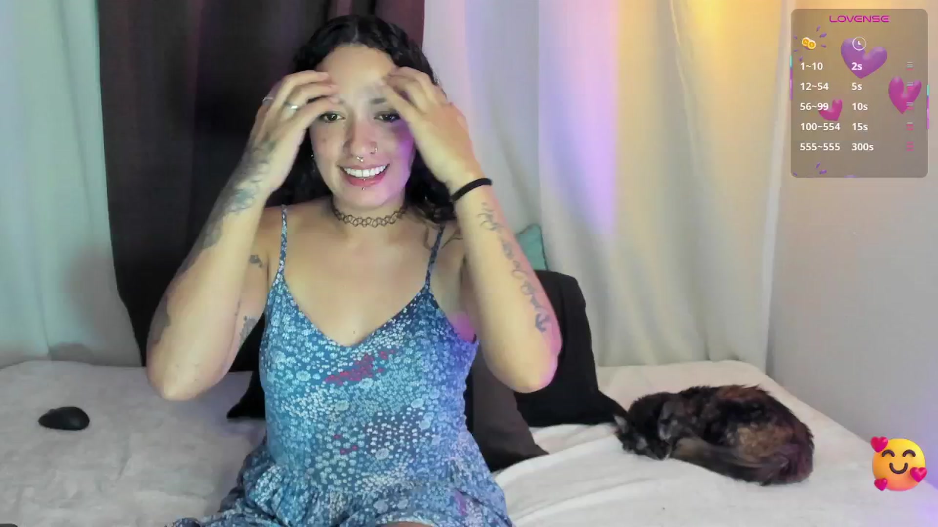 Gallery image thumbnail from Steamy_julia's myfreecams stream on, 04/19/2025, 23:51 image 15 of 20