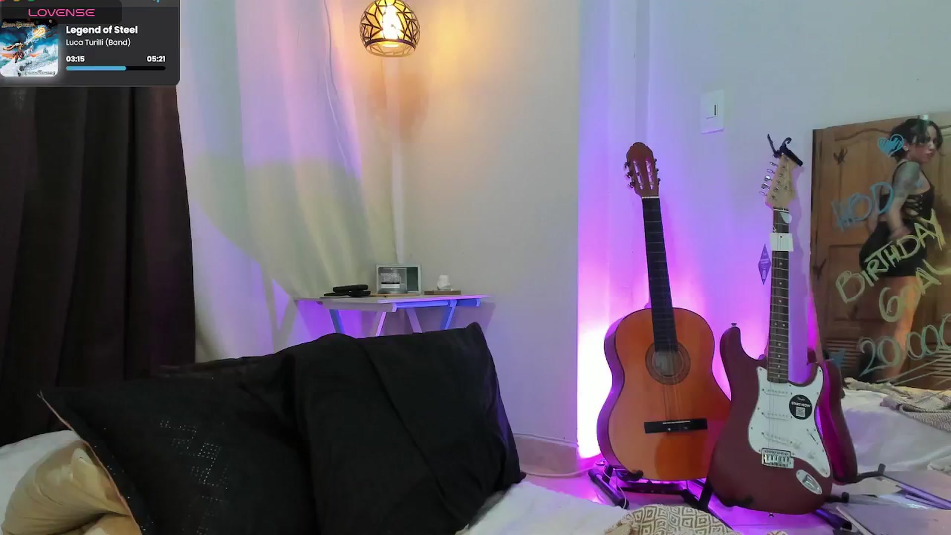 Gallery image thumbnail from Steamy_julia's myfreecams stream on, 05/20/2025, 22:24 image 4 of 20
