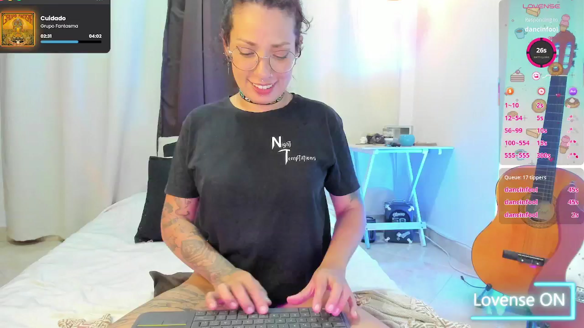 Gallery image thumbnail from Steamy_julia's myfreecams stream on, 05/24/2025, 04:47 image 9 of 20
