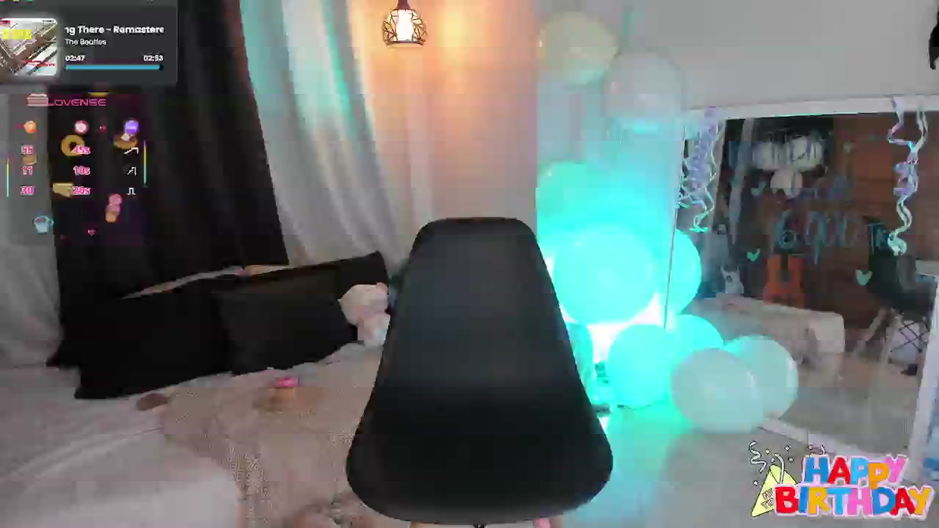 Gallery image thumbnail from Steamy_julia's myfreecams stream on, 05/25/2025, 04:01 image 1 of 20