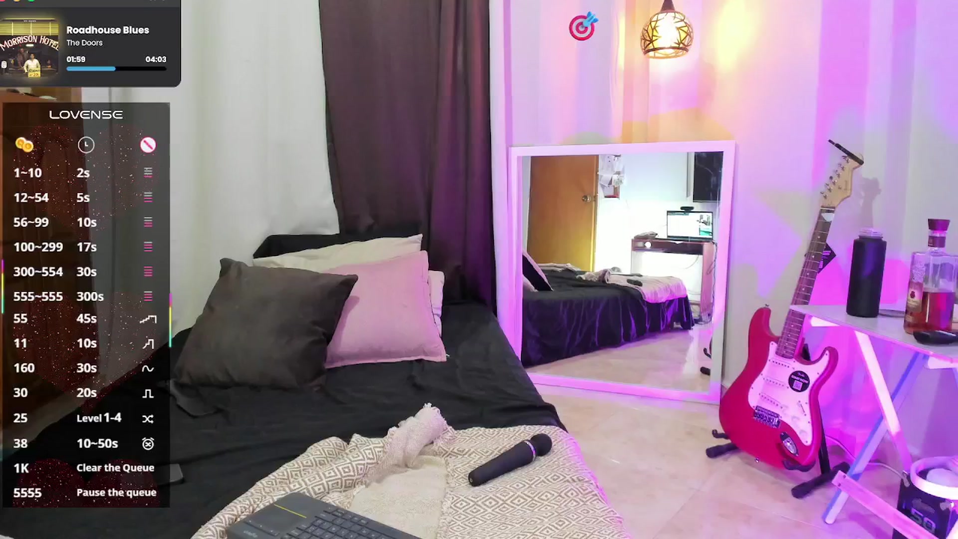 Gallery image thumbnail from Steamy_julia's myfreecams stream on, 06/05/2025, 21:35 image 15 of 20
