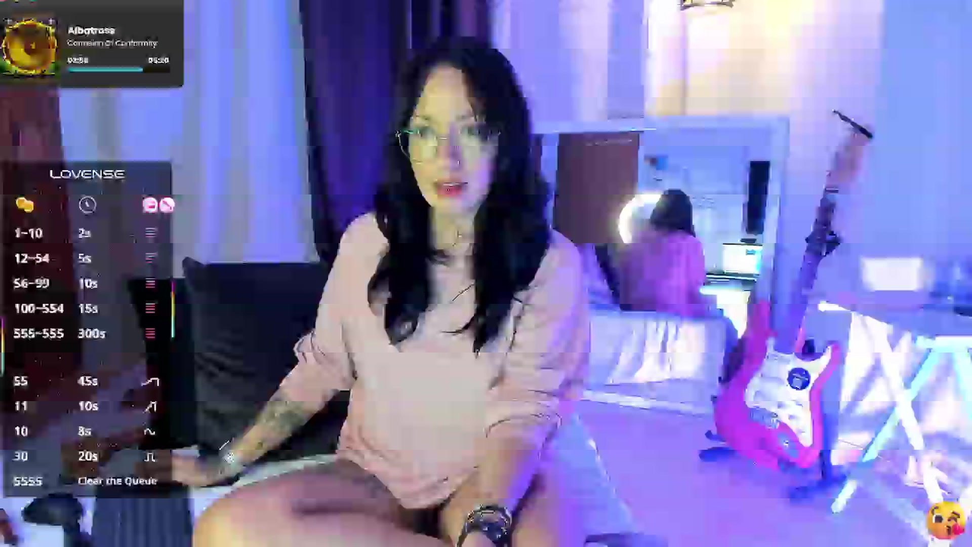 Gallery image thumbnail from Steamy_julia's myfreecams stream on, 06/16/2025, 24:17 image 16 of 20