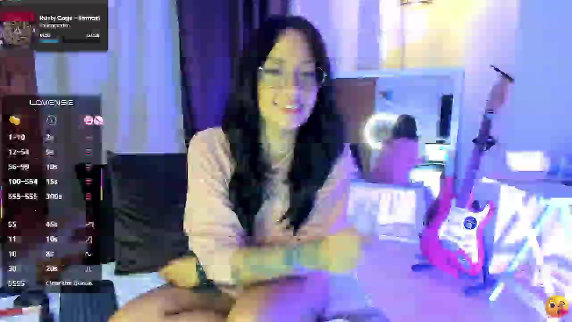 Gallery image thumbnail from Steamy_julia's myfreecams stream on, 06/16/2025, 24:17 image 5 of 20