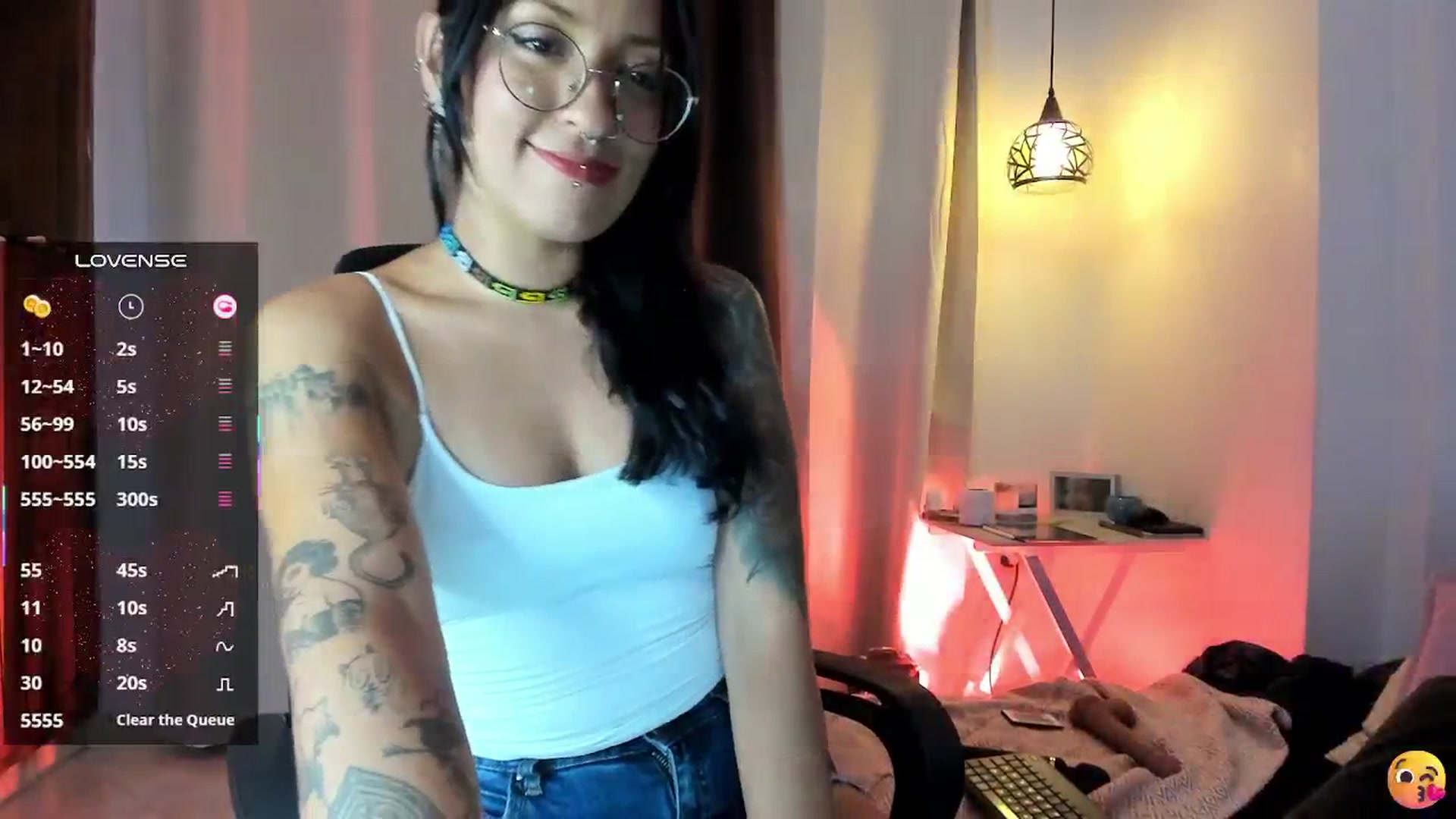 Gallery image thumbnail from Steamy_julia's myfreecams stream on, 06/21/2025, 08:18 image 4 of 20