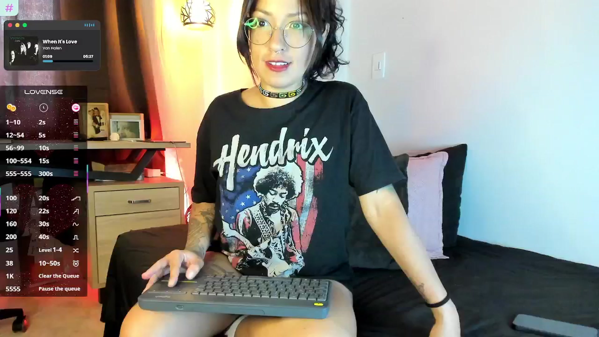 Gallery image thumbnail from Steamy_julia's myfreecams stream on, 07/03/2025, 17:05 image 12 of 20