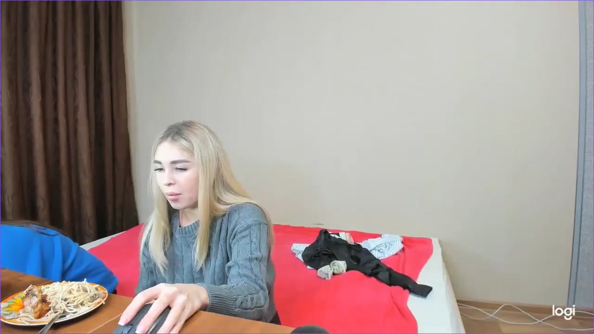 Gallery image thumbnail from StefaniNell's myfreecams stream on, 11/18/2023, 10:53 image 2 of 20