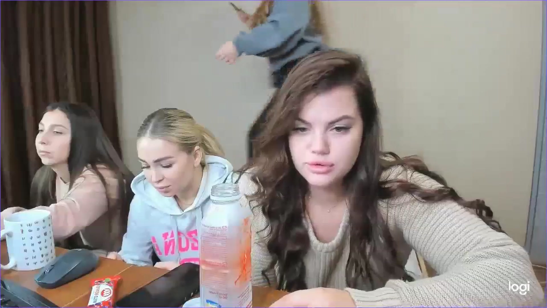 Gallery image thumbnail from StefaniNell's myfreecams stream on, 11/19/2023, 09:32 image 2 of 20