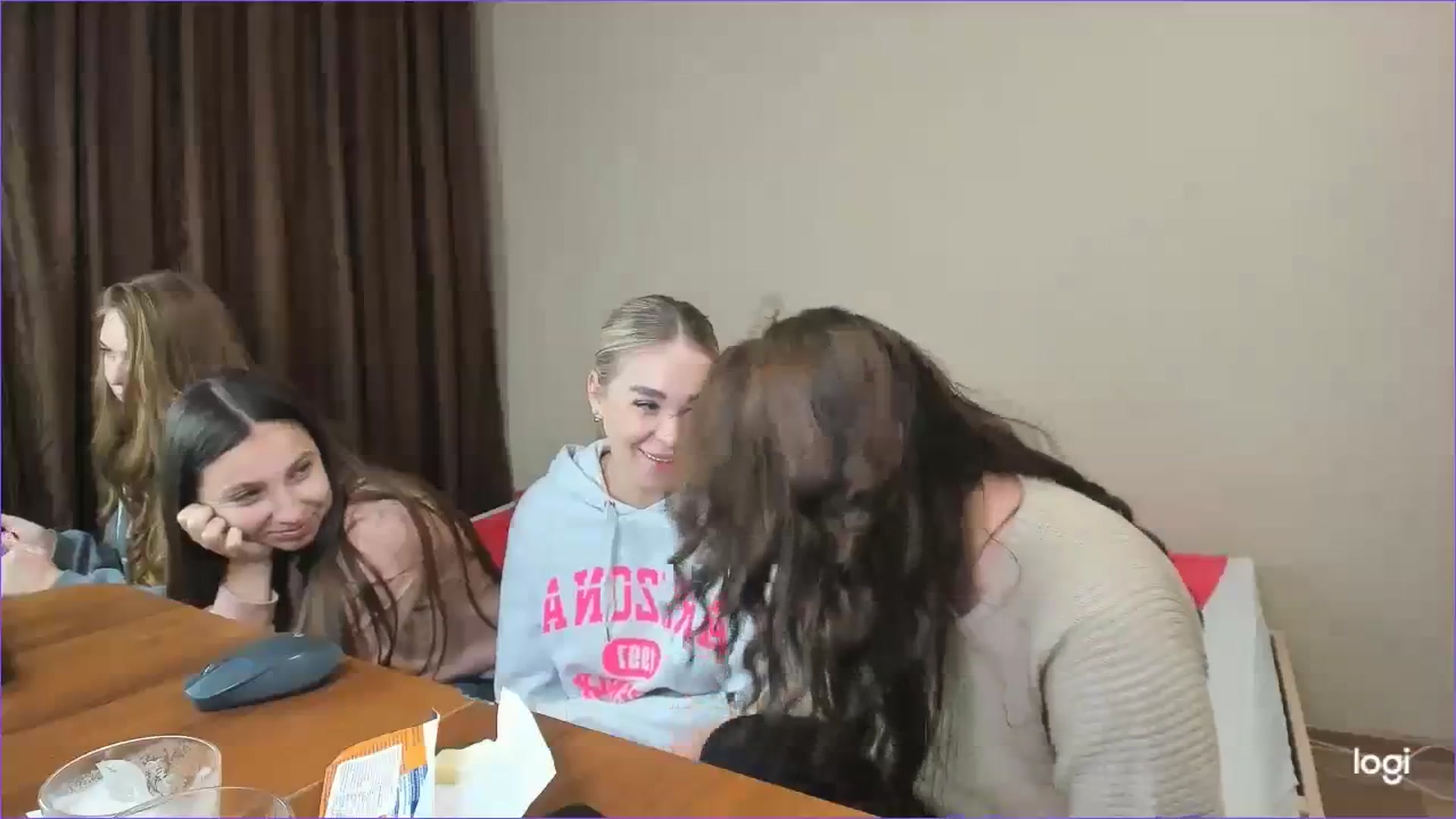 Gallery image thumbnail from StefaniNell's myfreecams stream on, 11/19/2023, 11:41 image 18 of 20
