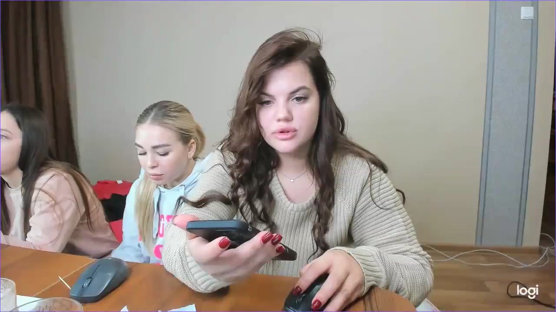 Gallery image thumbnail from StefaniNell's myfreecams stream on, 11/19/2023, 11:41 image 5 of 20
