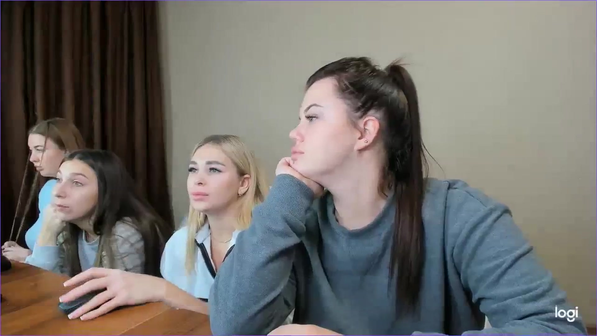 Gallery image thumbnail from StefaniNell's myfreecams stream on, 11/22/2023, 08:26 image 18 of 20