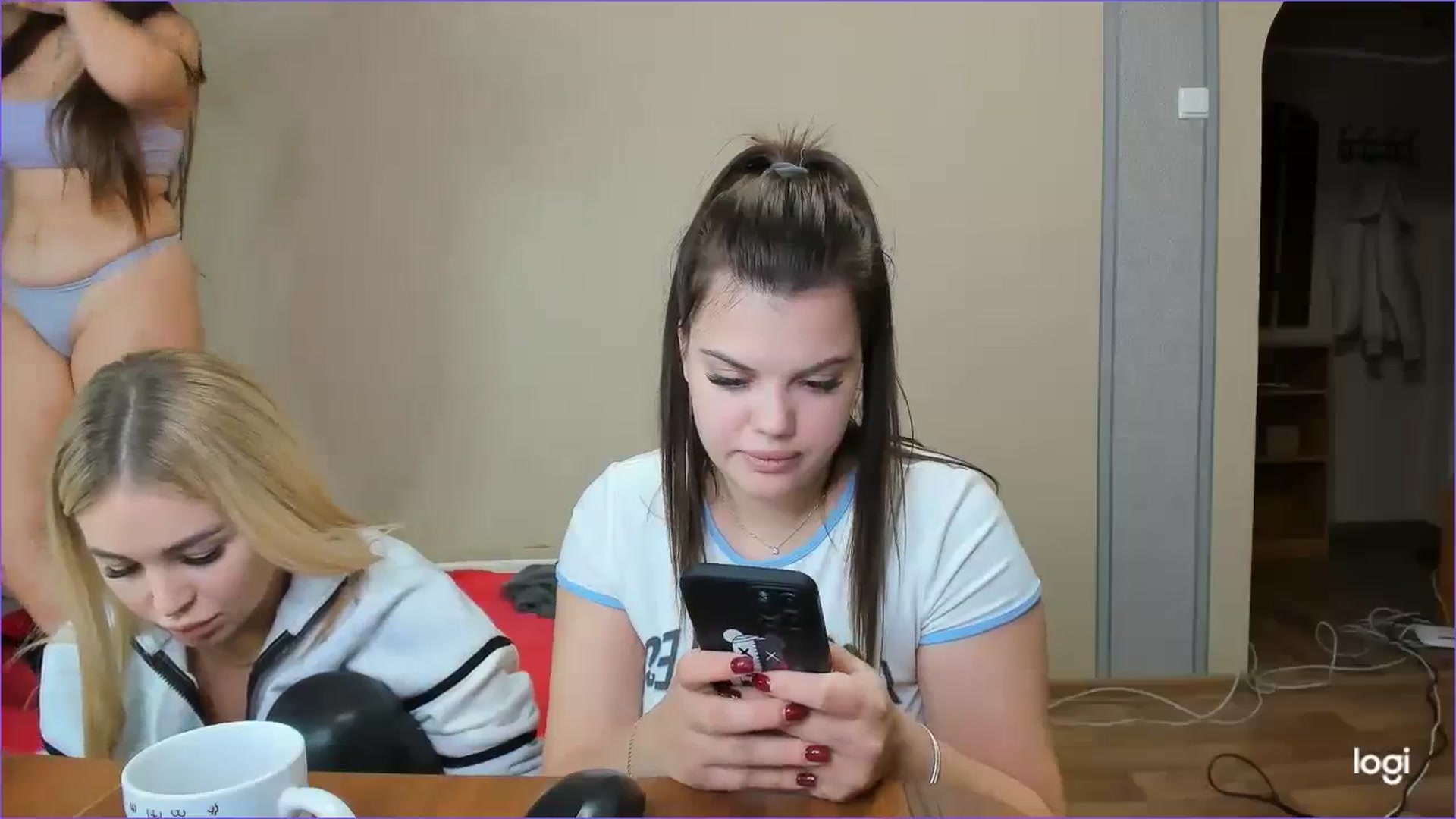 Gallery image thumbnail from StefaniNell's myfreecams stream on, 11/22/2023, 10:18 image 12 of 20