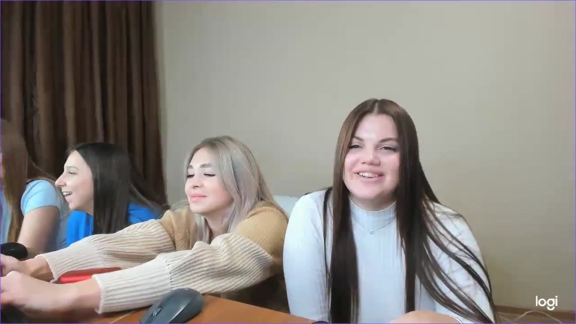 Gallery image thumbnail from StefaniNell's myfreecams stream on, 11/23/2023, 11:56 image 13 of 20