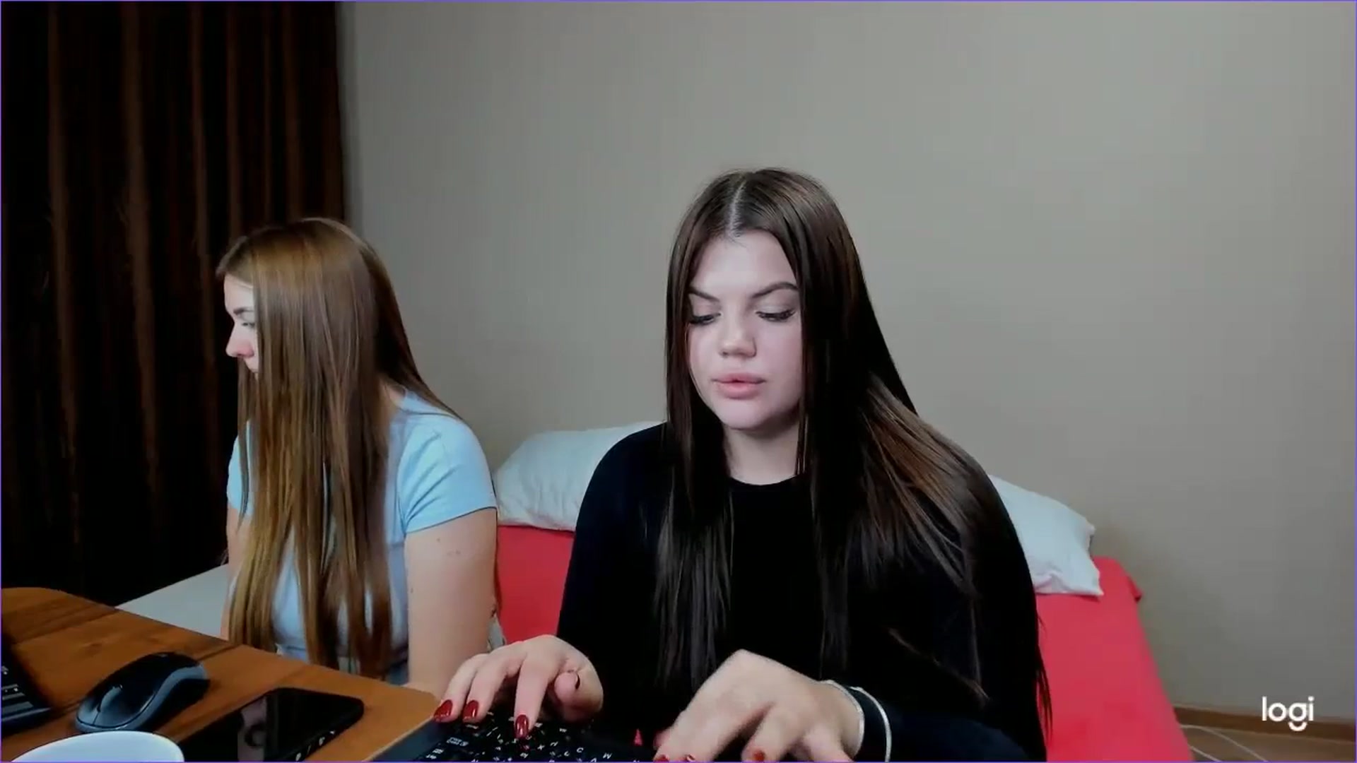 Gallery image thumbnail from StefaniNell's myfreecams stream on, 11/26/2023, 11:41 image 17 of 20