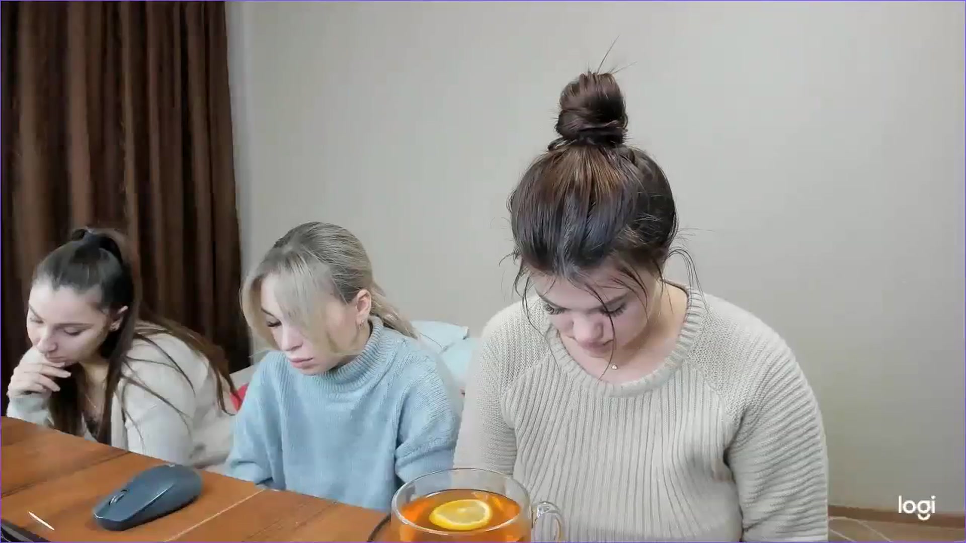 Gallery image thumbnail from StefaniNell's myfreecams stream on, 11/30/2023, 10:19 image 17 of 20