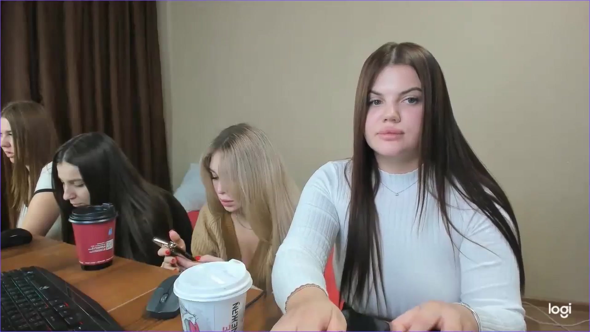 Gallery image thumbnail from StefaniNell's myfreecams stream on, 12/01/2023, 09:44 image 9 of 20