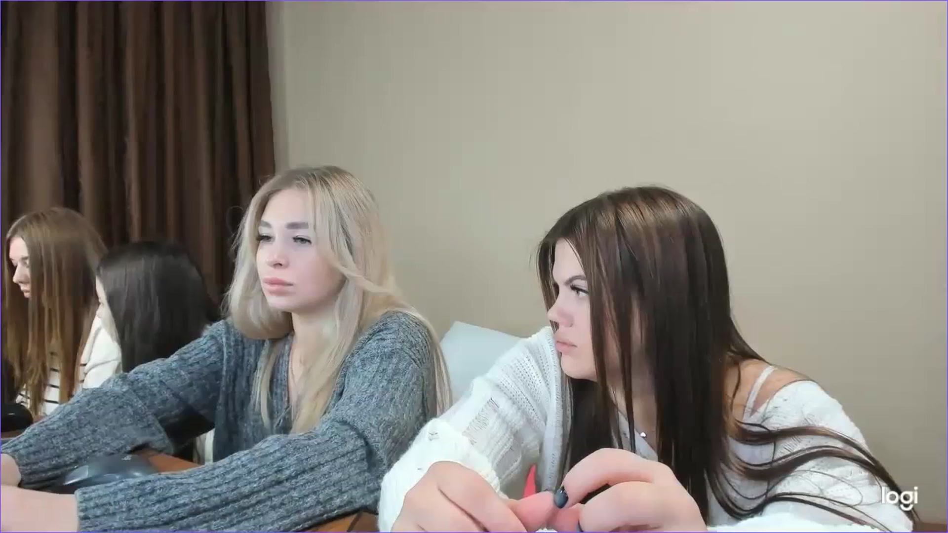 Gallery image thumbnail from StefaniNell's myfreecams stream on, 12/02/2023, 08:30 image 8 of 20