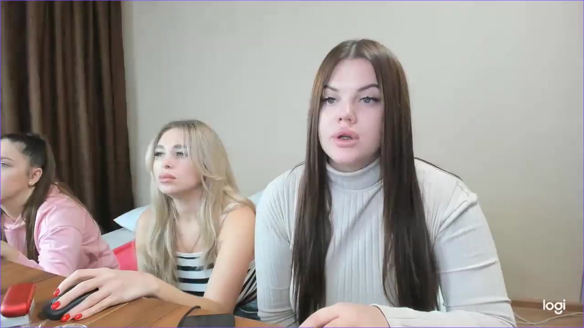 Gallery image thumbnail from StefaniNell's myfreecams stream on, 12/03/2023, 10:55 image 9 of 20