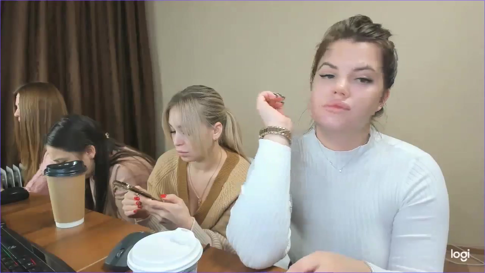 Gallery image thumbnail from StefaniNell's myfreecams stream on, 12/05/2023, 08:53 image 13 of 20