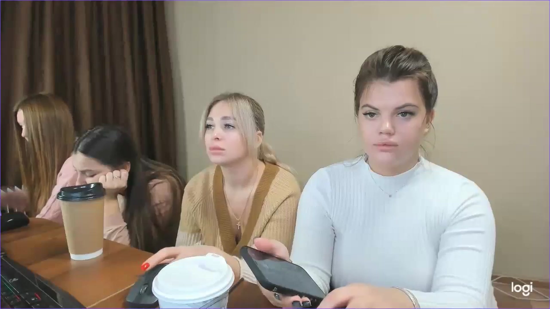 Gallery image thumbnail from StefaniNell's myfreecams stream on, 12/05/2023, 08:53 image 10 of 20