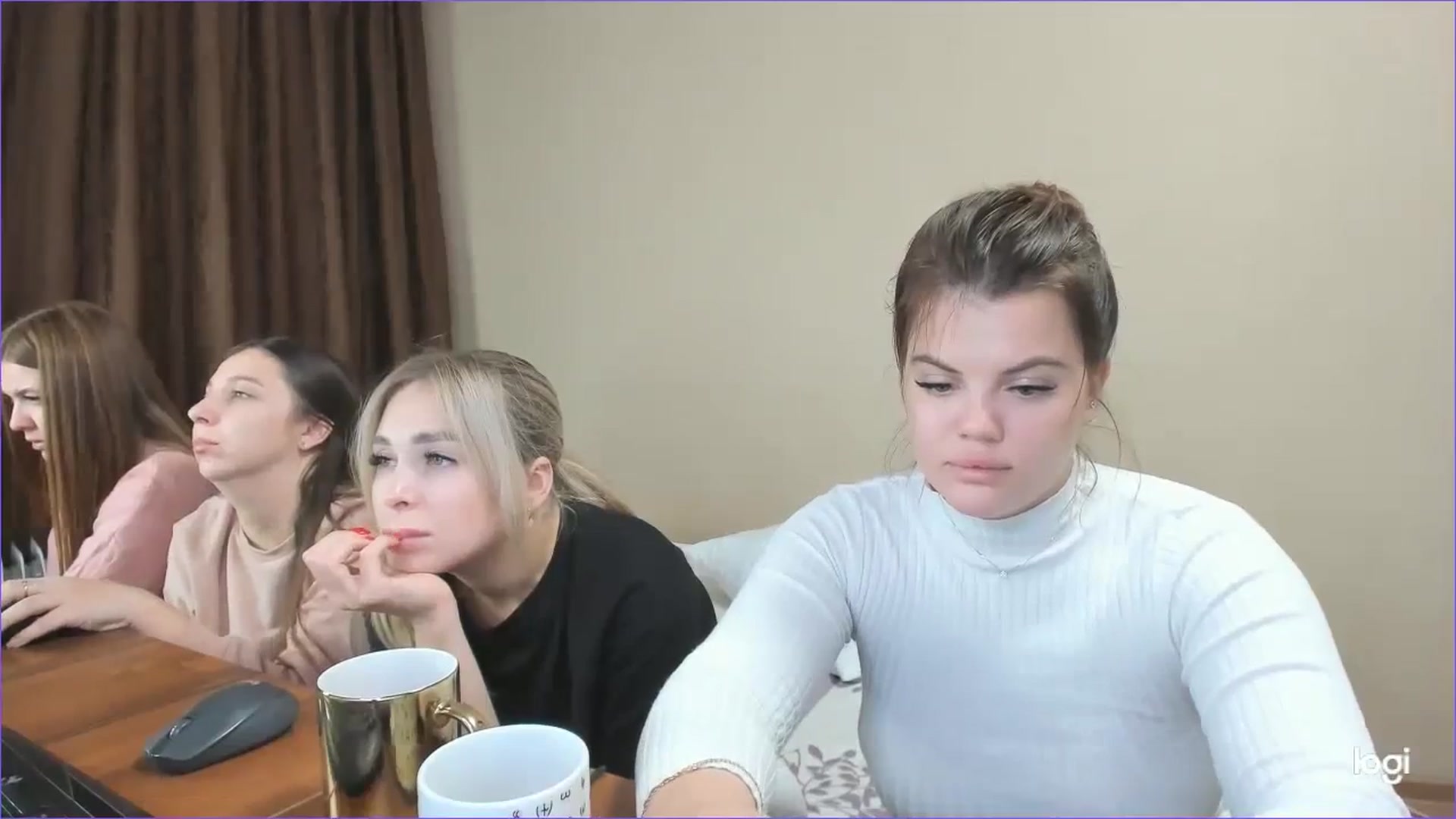 Gallery image thumbnail from StefaniNell's myfreecams stream on, 12/05/2023, 11:31 image 16 of 20