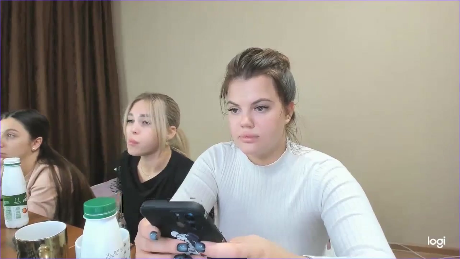 Gallery image thumbnail from StefaniNell's myfreecams stream on, 12/05/2023, 12:27 image 2 of 20