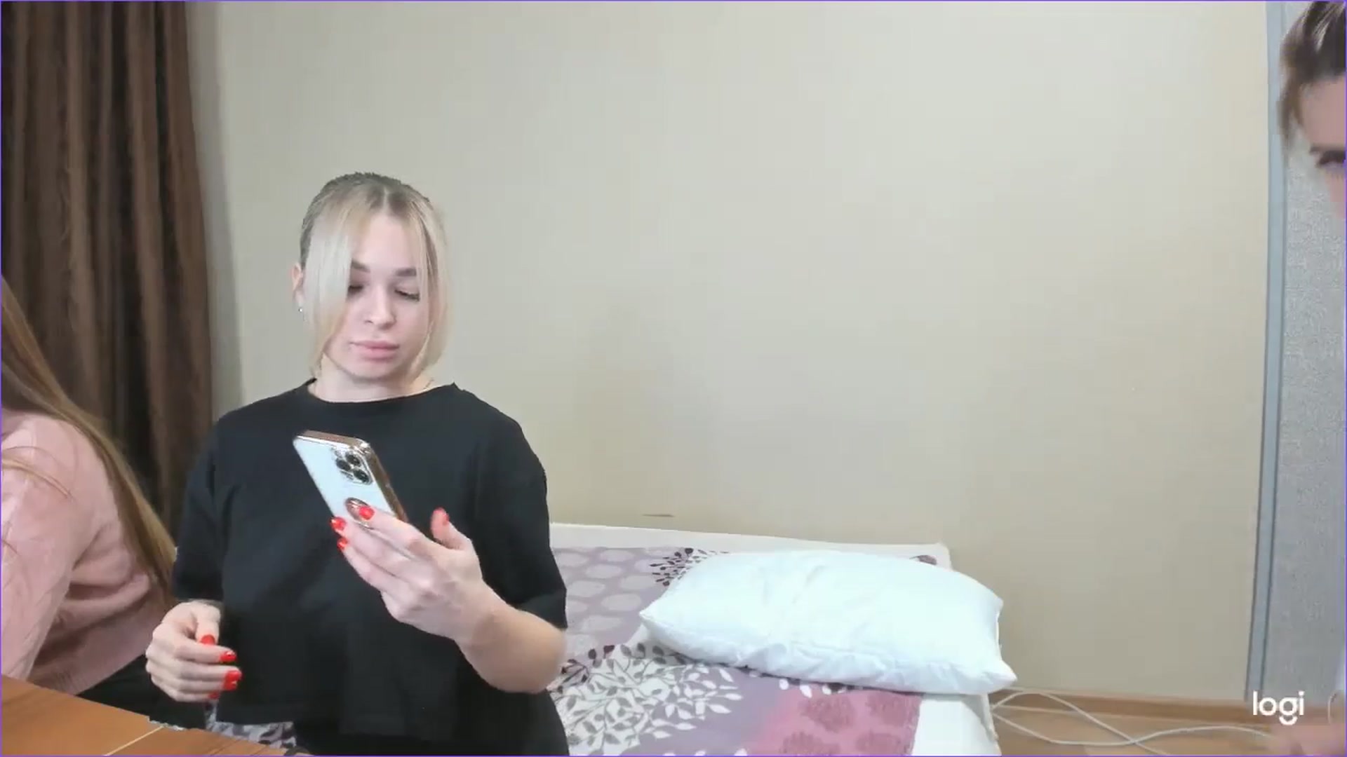 Gallery image thumbnail from StefaniNell's myfreecams stream on, 12/05/2023, 12:58 image 20 of 20