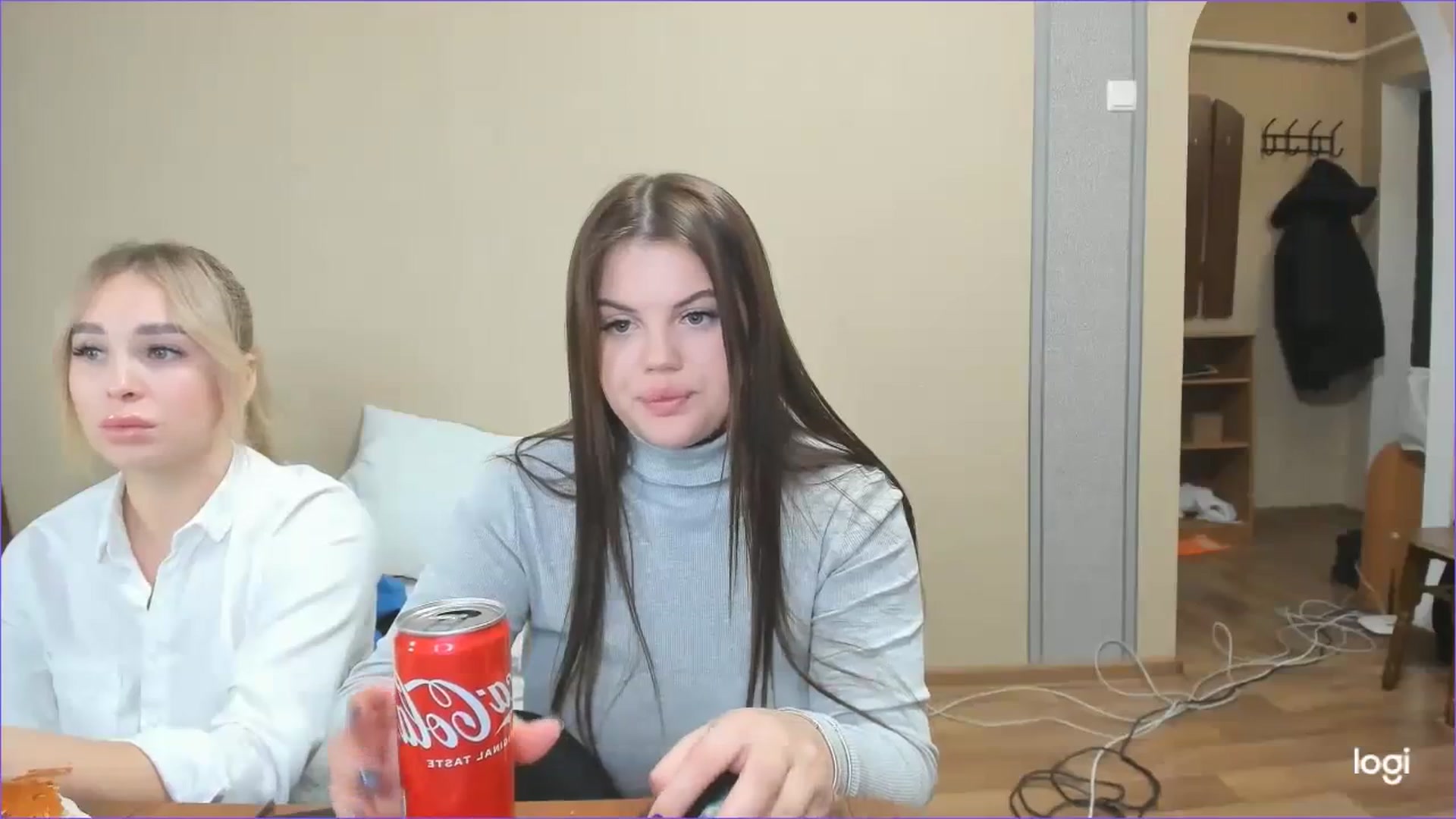 Gallery image thumbnail from StefaniNell's myfreecams stream on, 12/06/2023, 07:00 image 9 of 20