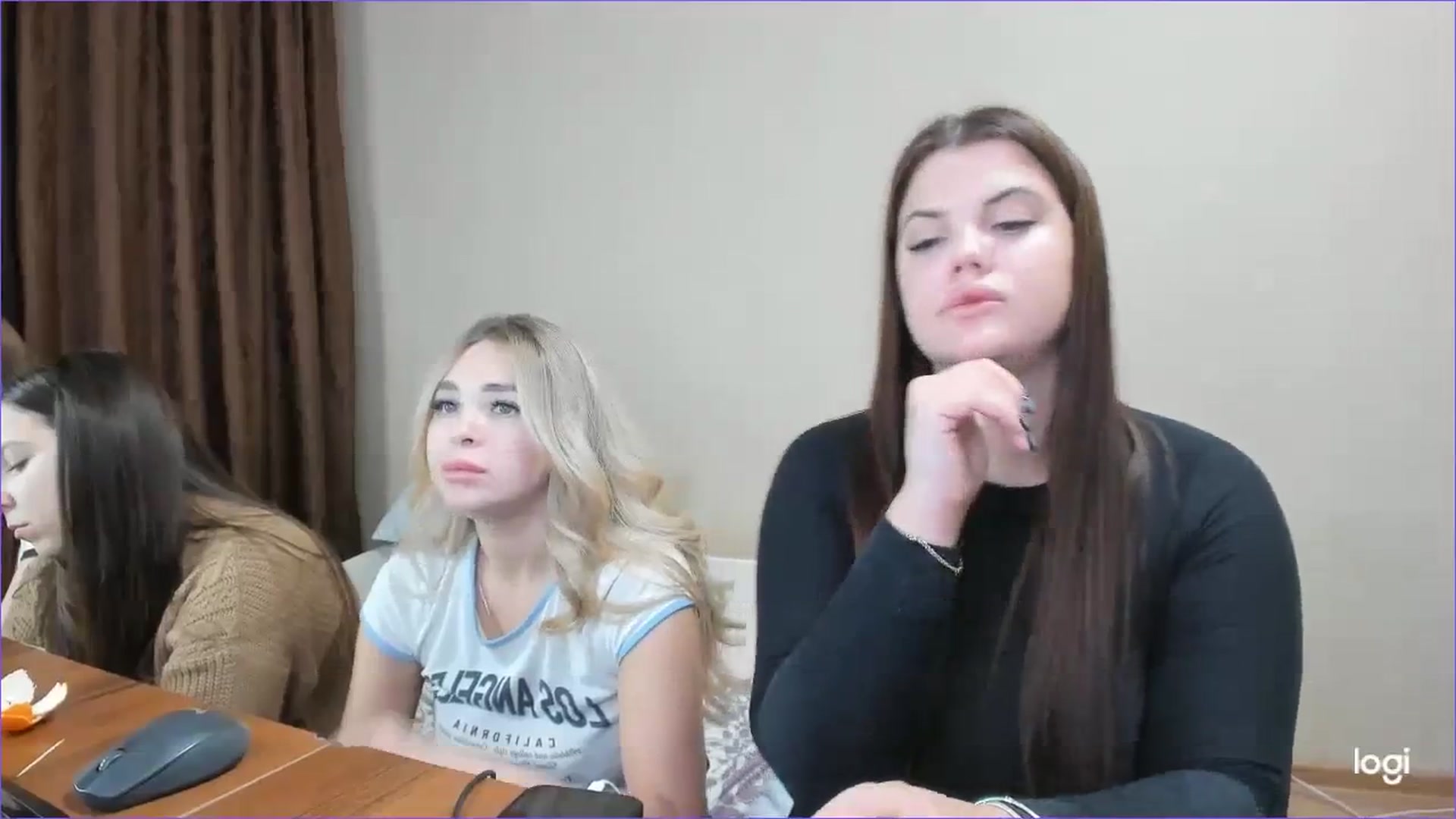 Gallery image thumbnail from StefaniNell's myfreecams stream on, 12/07/2023, 10:50 image 11 of 20